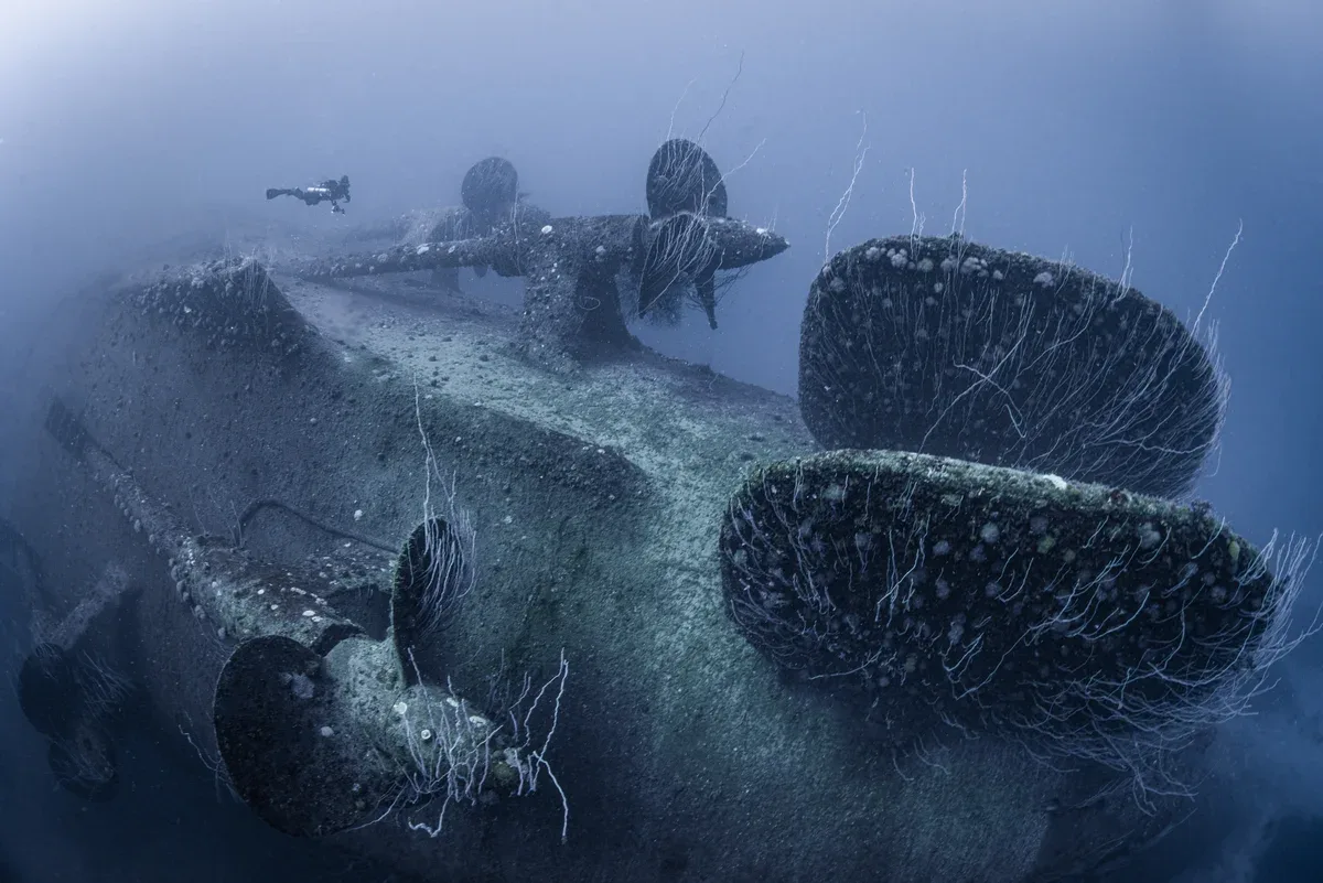 Bikini Atoll — techniczne safari wrakowe na podwodnym poligonie nuklearnym